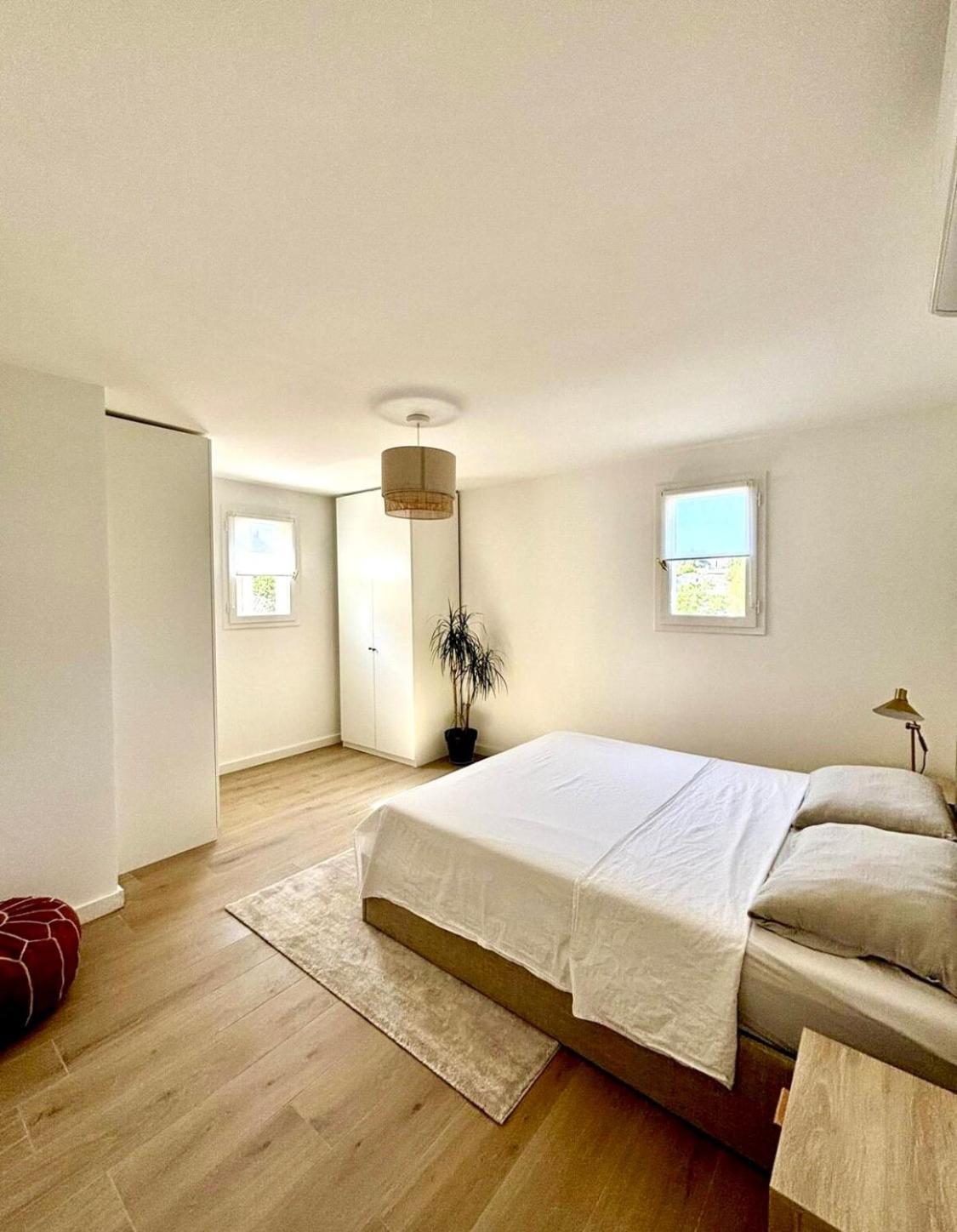 Bastidon Paisible Dans Residence Avec Piscine Fréjus 外观 照片