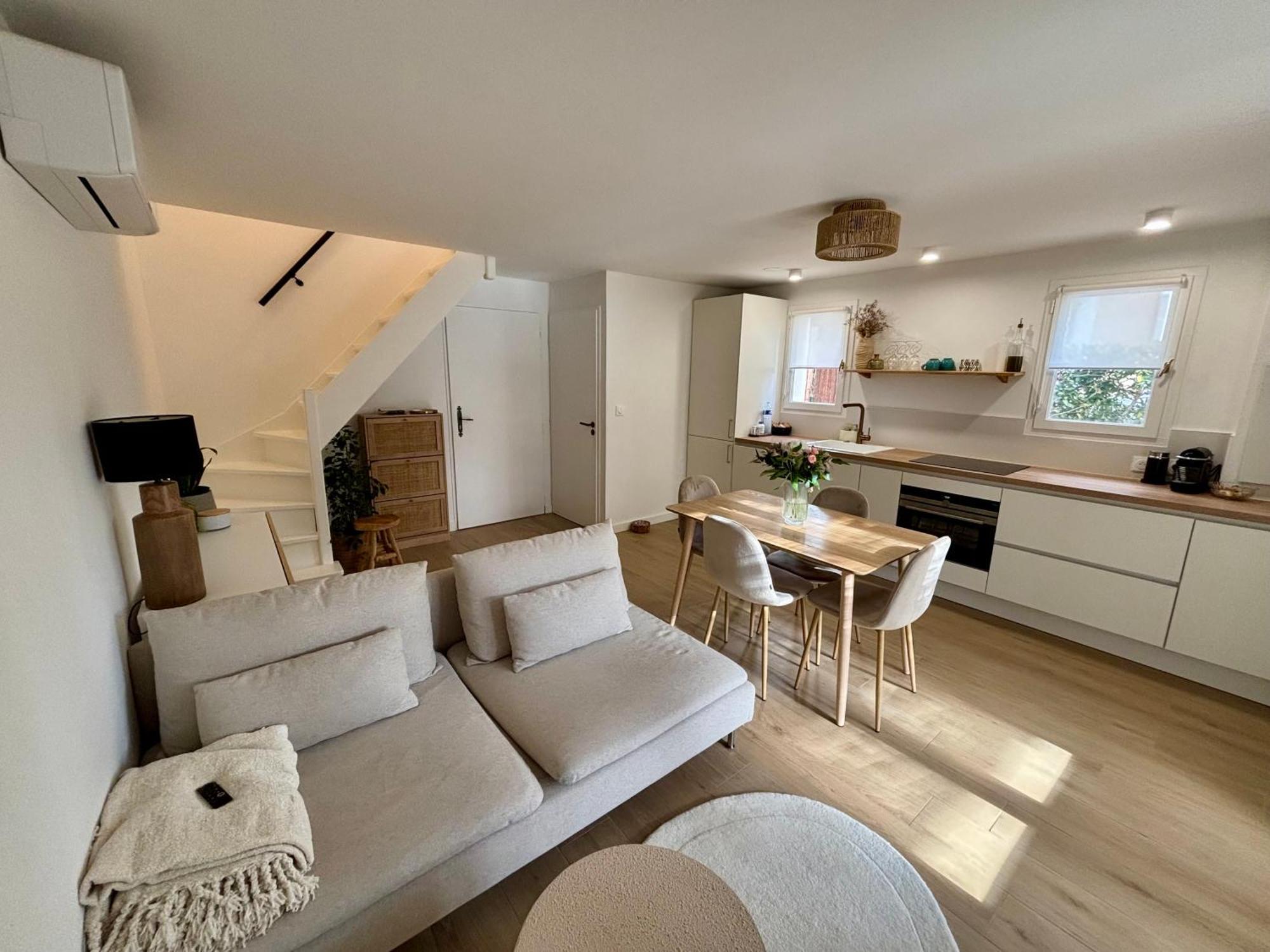 Bastidon Paisible Dans Residence Avec Piscine Fréjus 外观 照片